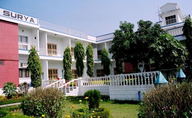 Hotel Surya Khajurāho Exterior photo